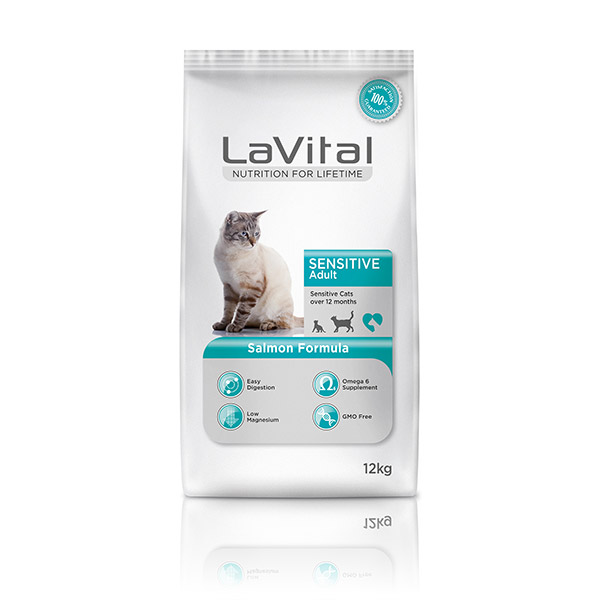 LaVital Sensitive Adult Salmon Formula